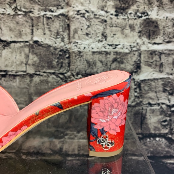 GUESS red multifabric heels 👠 - Picture 6 of 10